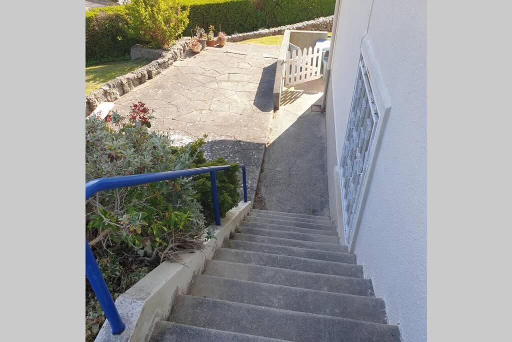Rez de jardin vue mer Costa Bella Criel-sur-Mer Extérieur photo