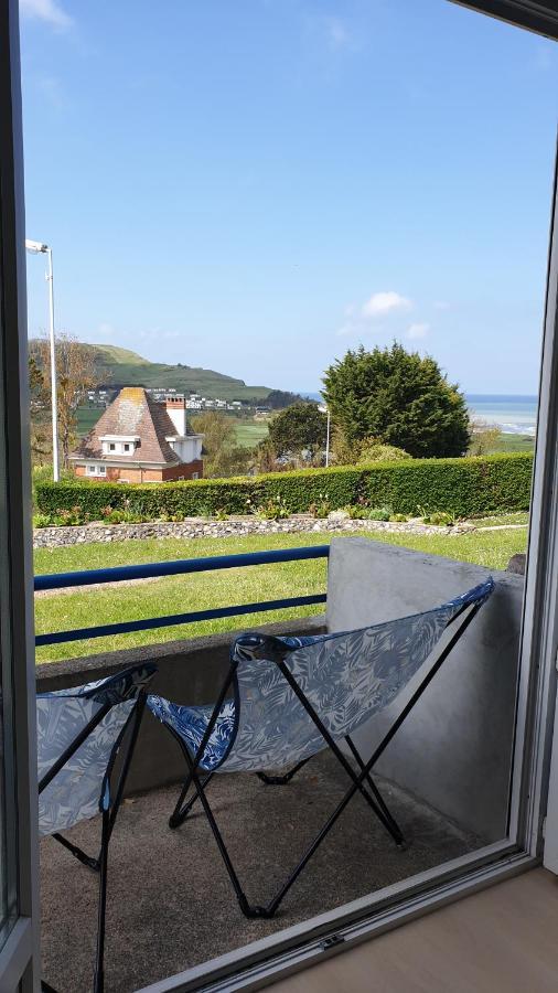 Rez de jardin vue mer Costa Bella Criel-sur-Mer Extérieur photo