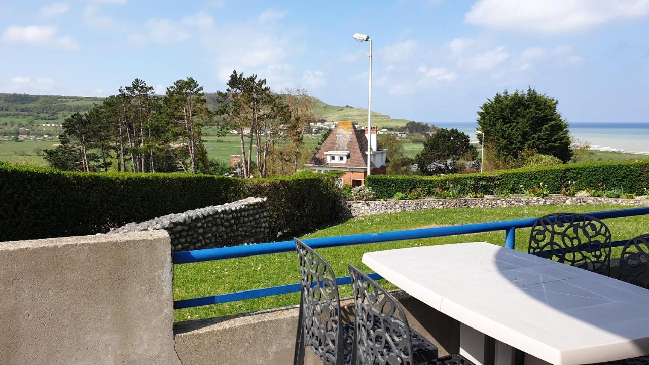 Rez de jardin vue mer Costa Bella Criel-sur-Mer Extérieur photo