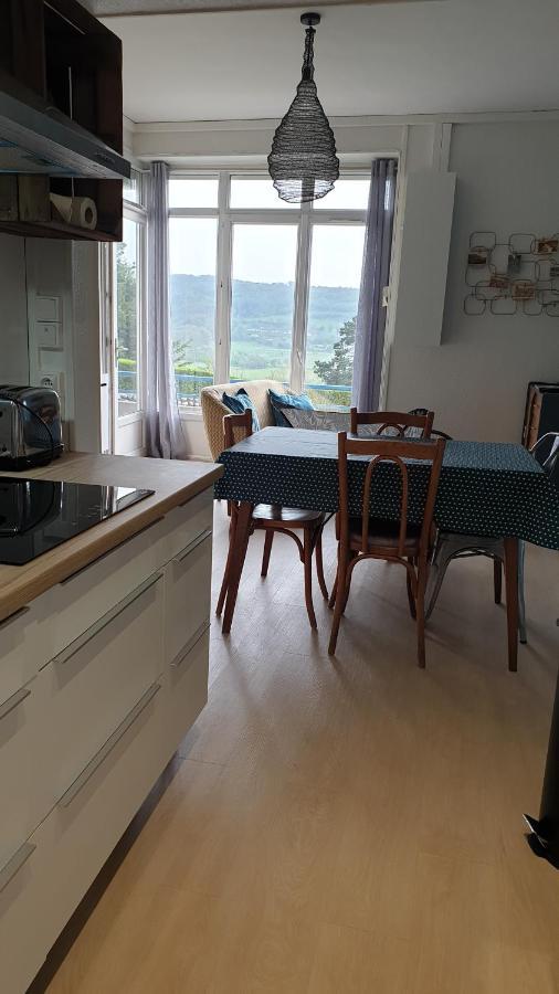 Rez de jardin vue mer Costa Bella Criel-sur-Mer Extérieur photo